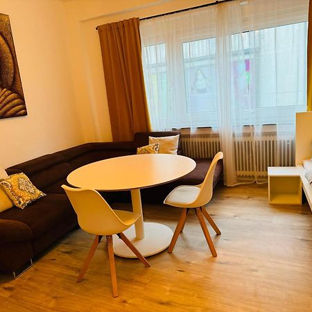 Zentrale Wohnung Mit Balkon Coblenza Esterno foto