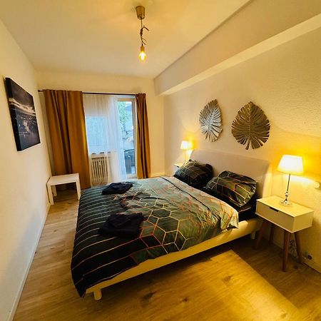 Zentrale Wohnung Mit Balkon Coblenza Esterno foto