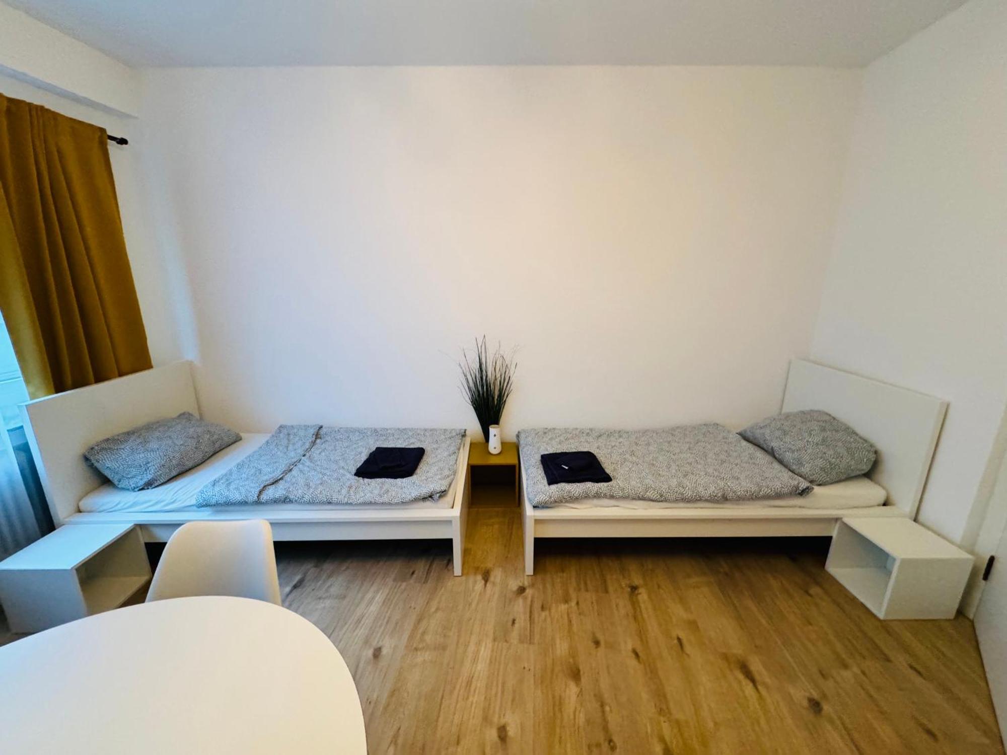 Zentrale Wohnung Mit Balkon Coblenza Esterno foto